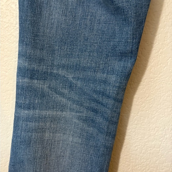 GAP Perfect Boot Jeans, Medium Wash with Subtle Fading. High Rise. Size 27 - Picture 4 of 10